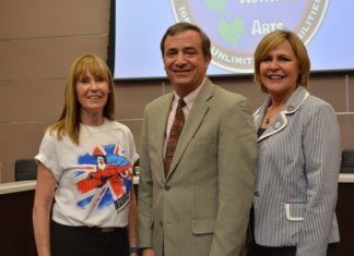 LAUSD honors Boeing